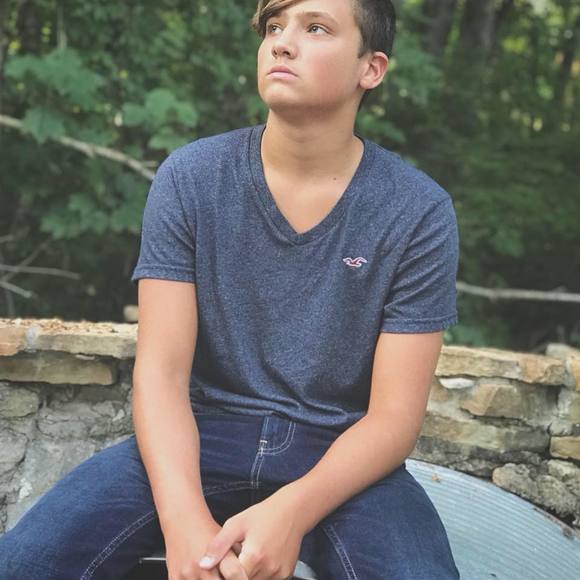 Meet your Posher, Brenton - Picture 1 of 1